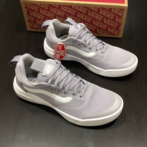 vans ultrarange lilac gray